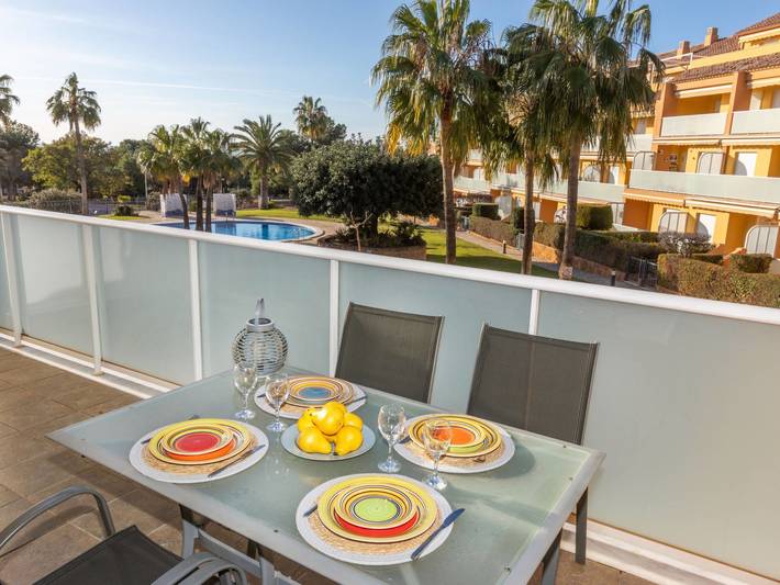 Gîte pour 4 personnes, avec jardin ainsi que terrasse et bassin pour enfant à Alcossebre - 2