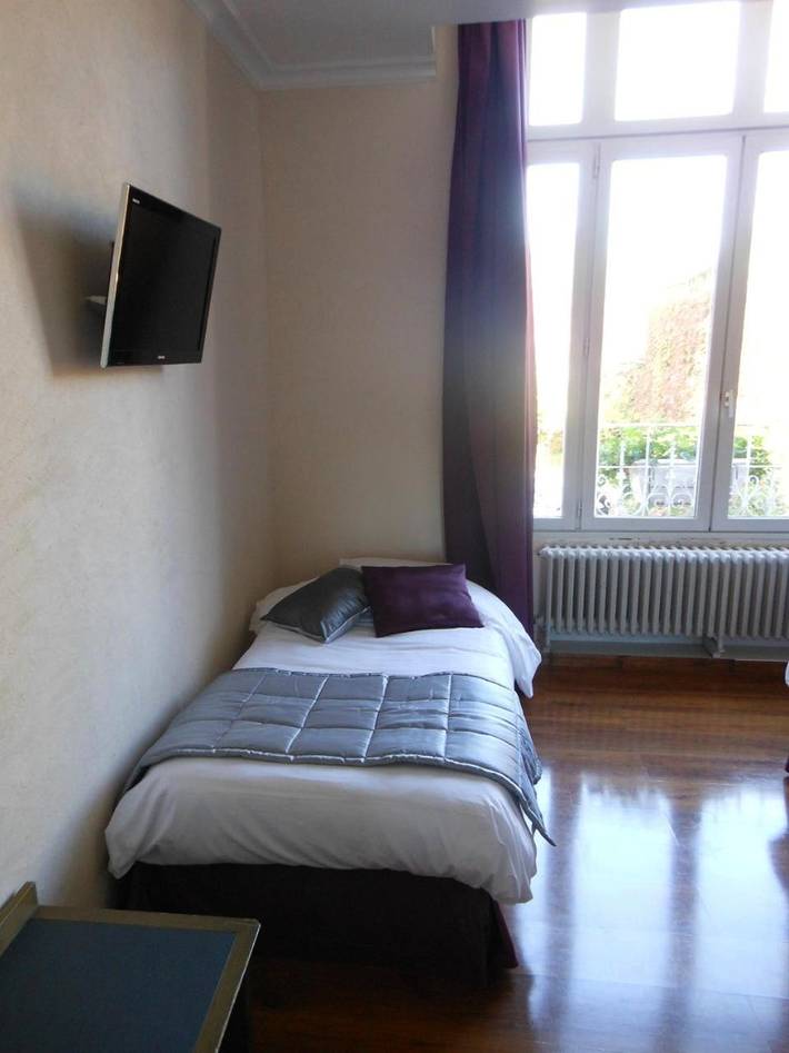 Hôtel pour 3 personnes, avec jardin, animaux acceptés à Malesherbes - 3