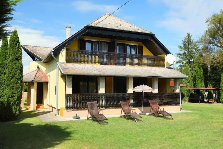 Ferienhaus für 8 Personen, mit Garten