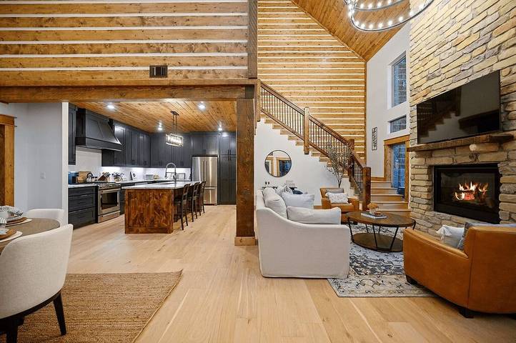 Log cabin for 6 people, with hot tub and pool as well as terrace in Broken Bow