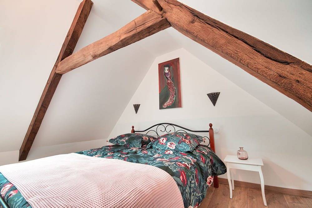 On a 3h property, in the heart of the forest, the gites du lety await you. in Perret, Guingamp Region