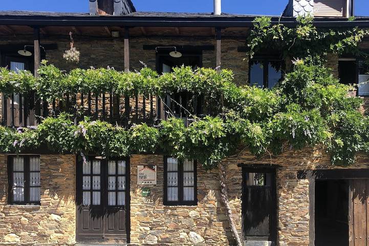 Casa rural para 6 personas, con terraza - 1