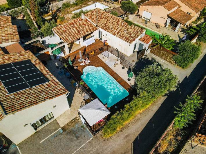 Hôtel pour 2 personnes, avec jardin et piscine, animaux acceptés