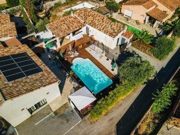 Hôtel pour 2 personnes, avec jardin et piscine, animaux acceptés à Peyruis