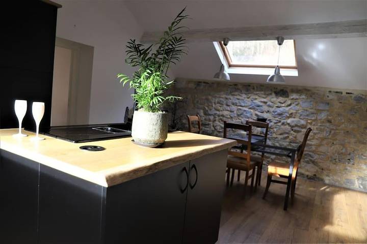 Gîte pour 2 personnes, avec terrasse et jardin à Gesves - 2