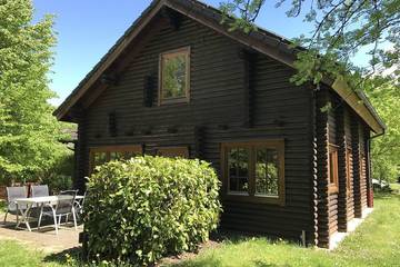 Ferienhaus für 11 Personen, mit Terrasse und Sauna sowie Garten am Silbersee