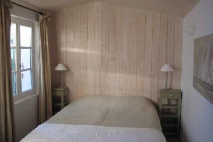 Le Puy de Sorelle : Maison de charme rénovée très ensoleillée in Le Bois-Plage-en-Ré, Île de Ré