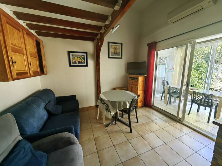 Location de vacances pour 6 personnes, avec piscine et terrasse, animaux acceptés dans Plage Rochelongue - 2