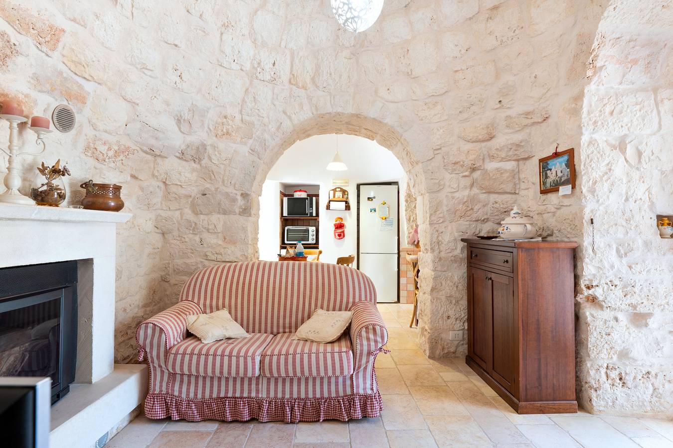 Apartamento entero, Apartamento 'Sabrina Resort' con piscina privada, Wi-Fi y aire acondicionado in Locorotondo, Region de Bari