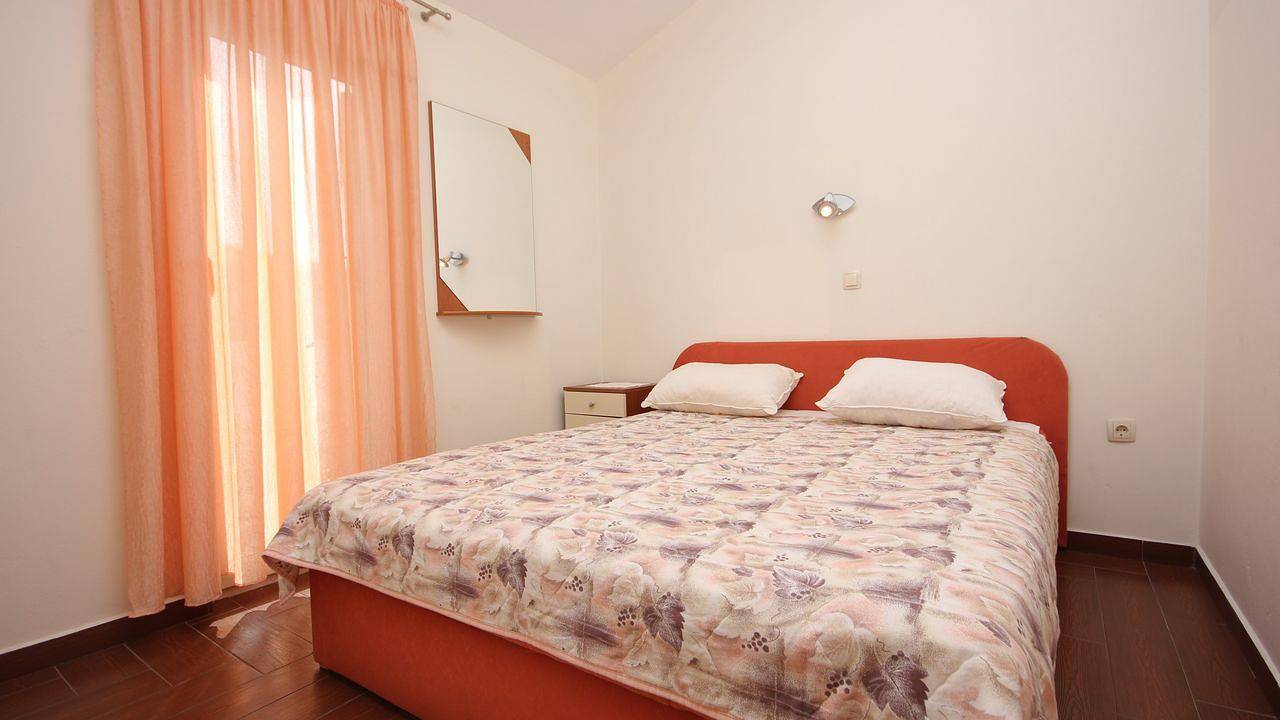 Ganze Ferienwohnung, Ferienwohnung für 5 Personen (45 m²) in Kraj in Kraj, Pasman