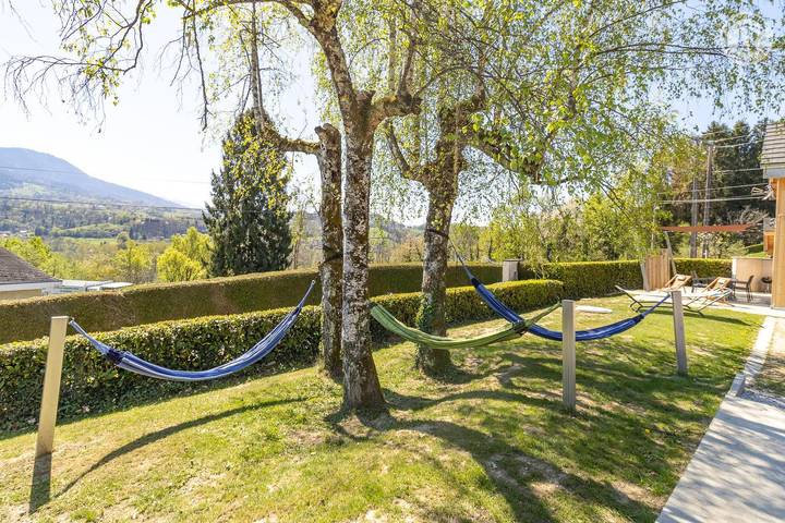 Gîte pour 4 personnes, avec Terrasse et Jardin dans Lac d'Aiguebelette - 2