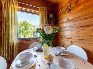 Chalet for 4 People in Cornwall, South West England, Photo 1