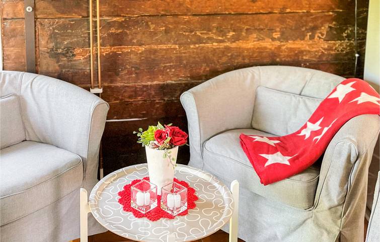 Ferienhaus für 4 Personen mit Terrasse in Västervik, Västervik und Umgebung