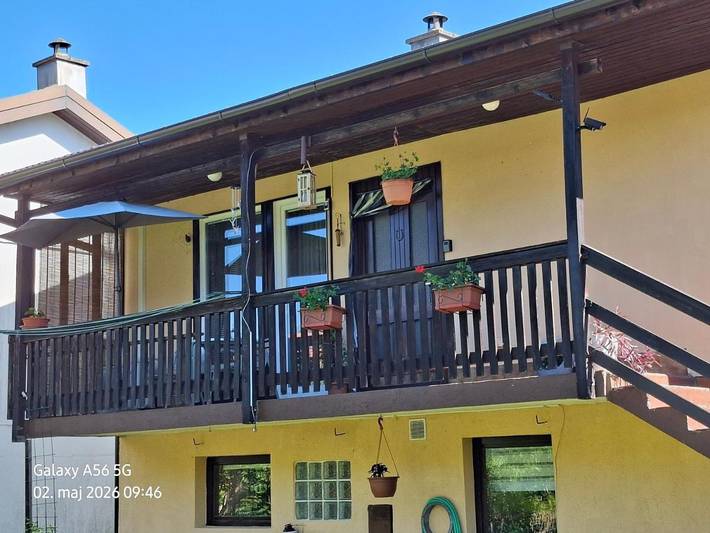 Appartement de vacances pour 4 personnes, avec vue et jardin