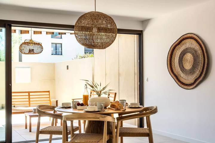 Gîte pour 4 personnes, avec terrasse dans Plage Du Petit Travers Carnon Plage - 3