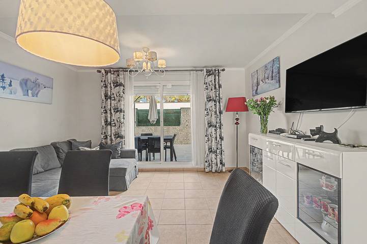 Ganze Wohnung, Ferienwohnung 'Oasis Fañabe Townhouse' mit Bergblick, WLAN und Klimaanlage in Miraverde, Adeje