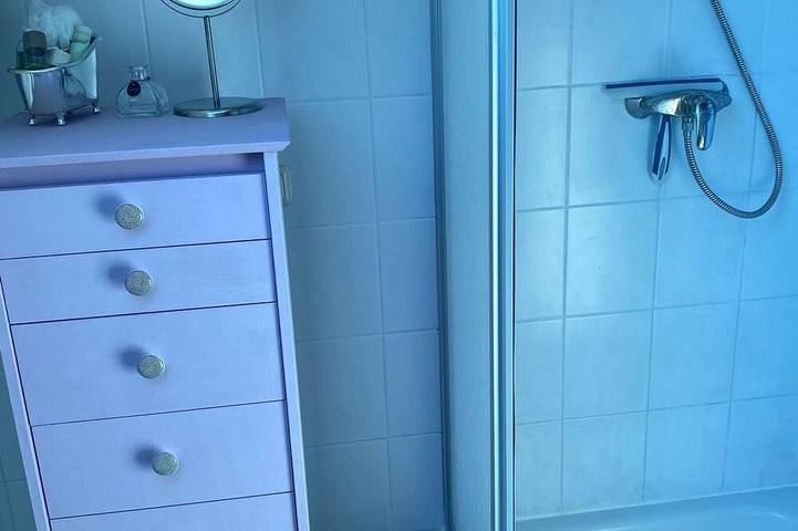 Ganze Wohnung, Logeerkamers \"Gästezimmer Dellarte\ in Großheide, Norden und Umgebung