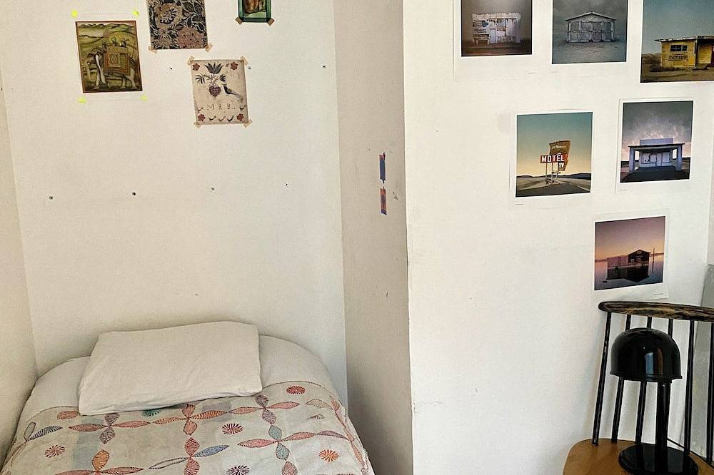 Appartement entier, Appartement de 2 chambres avec vue sur jardin au cœur de Paris in Paris 13e Arrondissement, Paris