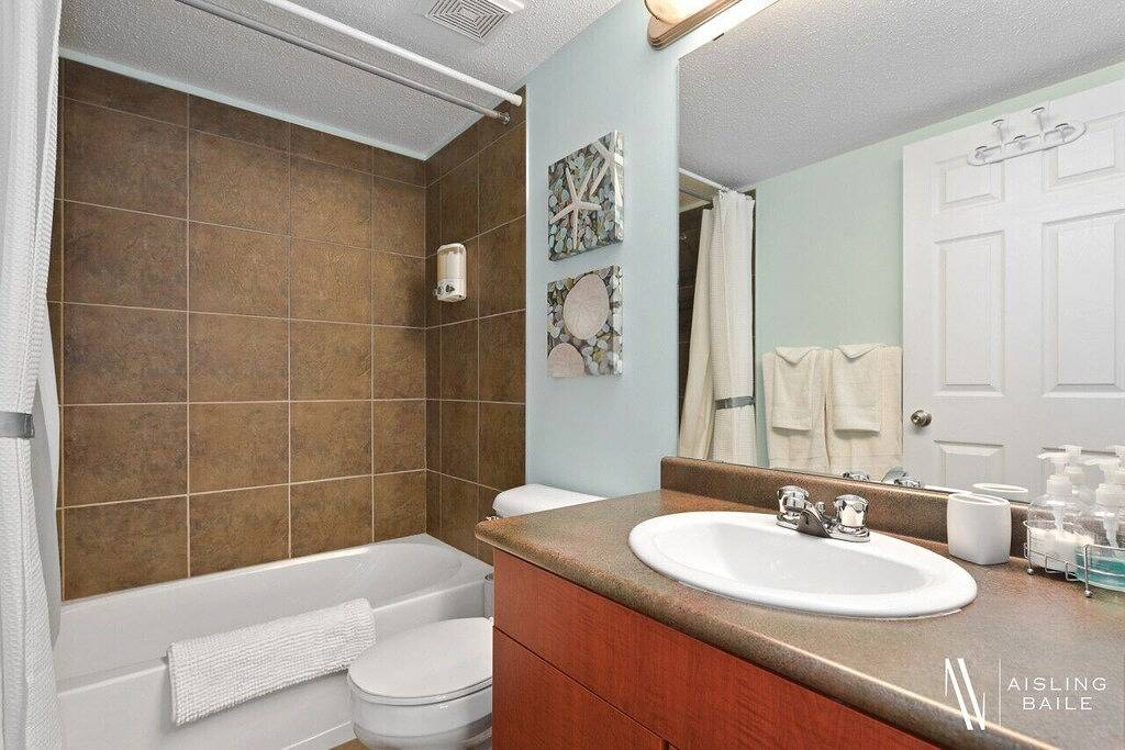 Ganze Wohnung, Grandview Pointe | Pool | Hot Tub | Gym in Kootenay-Nationalpark