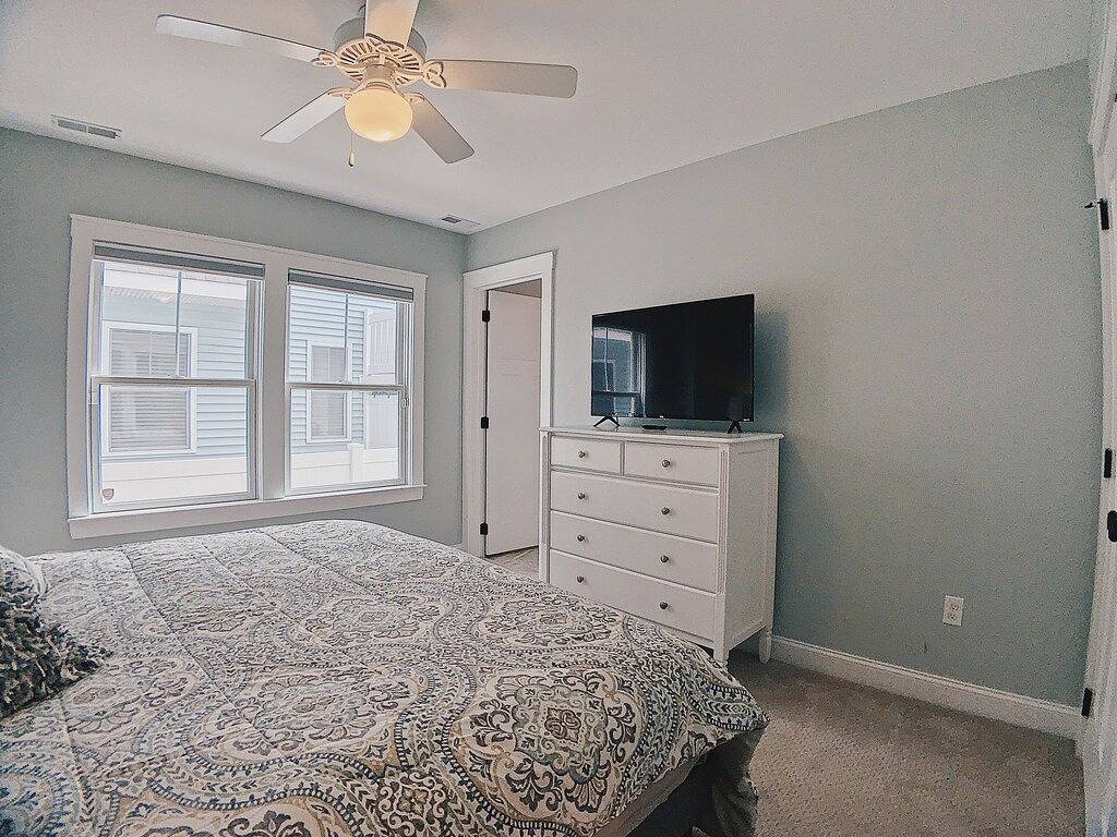 Vacation House for 12 Guests in Wildwood Crest, Jersey Shore