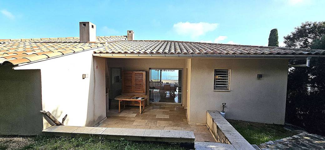 Villa pour 10 personnes, avec jardin ainsi que piscine et balcon, adapté aux familles à Porto-Vecchio - 3