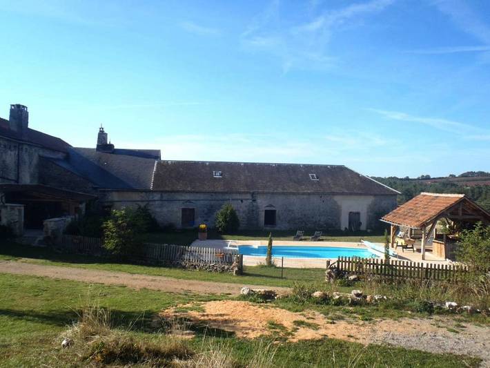 Chambre d’hôte pour 2 personnes, avec terrasse et vue ainsi que piscine et jardin dans les Gorges du Tarn - 3