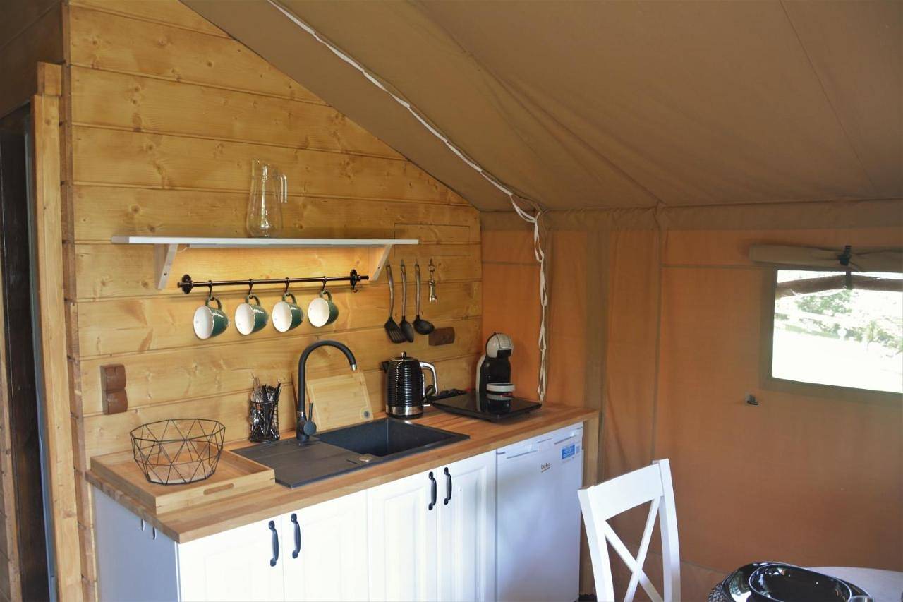 Beskidylla glamp in Ustroń, Karpaty (Polska)
