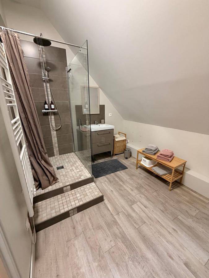 Location de vacances pour 5 personnes, avec Terrasse et Jardin à Coutiches - 2