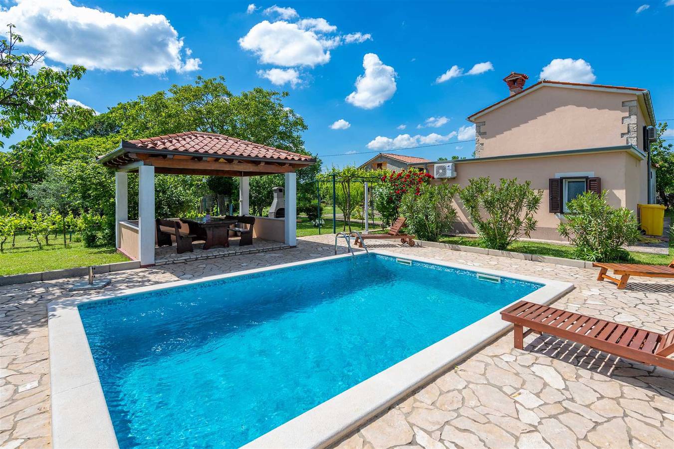 Appartamento vacanze a Arsia a partire da 127€ a notte