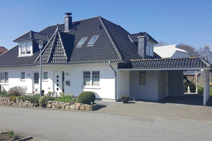 Ferienwohnung für 3 Personen, mit Garten in Rüdeheck