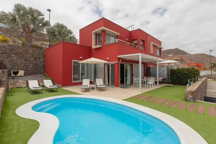 Casa rural para 4 personas, con vistas además de piscina y jardín en Salobre - 2