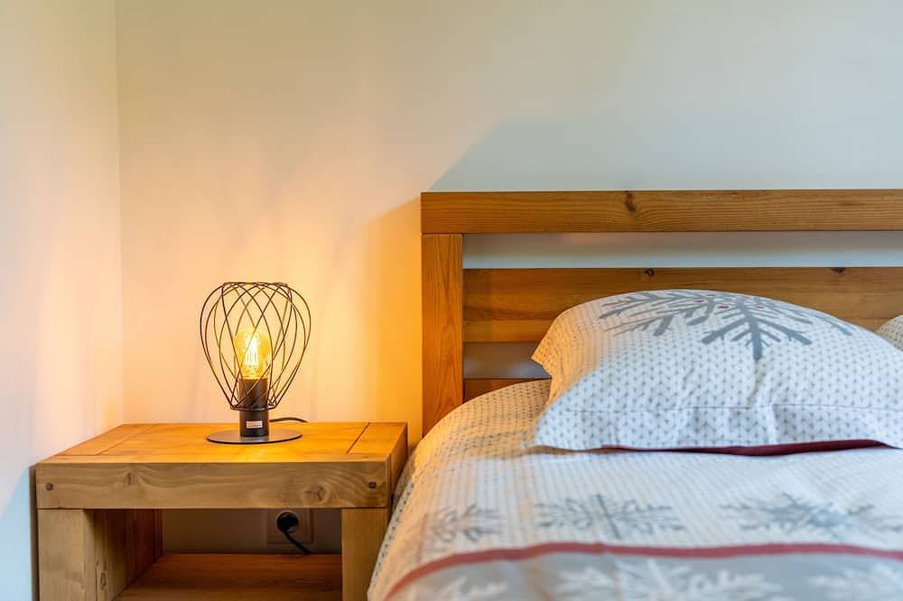 Ganze Wohnung, Lachat-Apartment-Luxus-Ensuite mit Bad-Bergblick in Les Clefs, Annecy und Umgebung