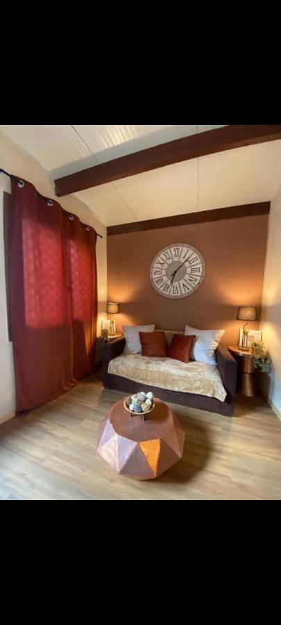 Gîte pour 2 personnes, avec terrasse à Nemours - 4