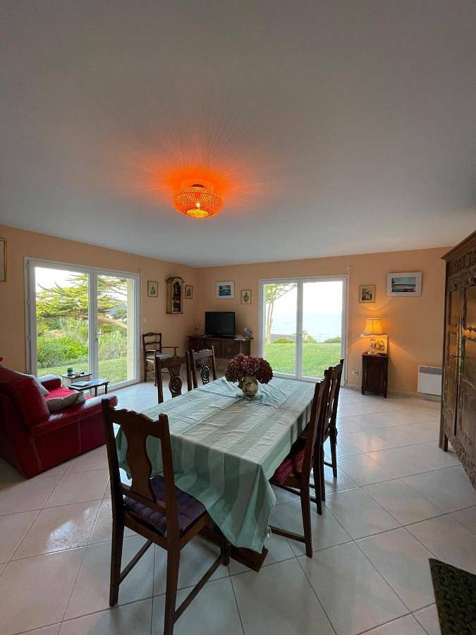 Location de vacances pour 7 personnes, avec terrasse et vue, animaux acceptés dans Plage des Sables Blancs - 4