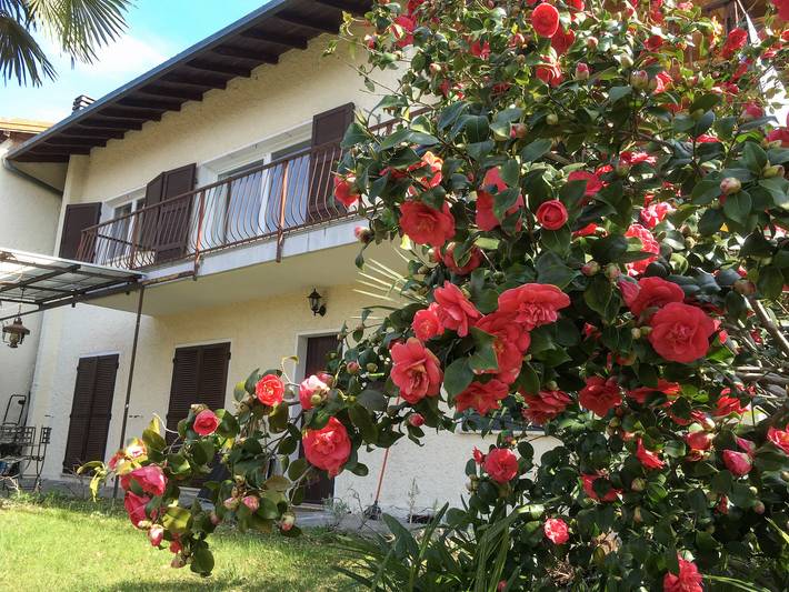 Ferienwohnung für 3 Personen, mit Ausblick und Seeblick sowie Garten und Terrasse in Porto Valtravaglia - 4