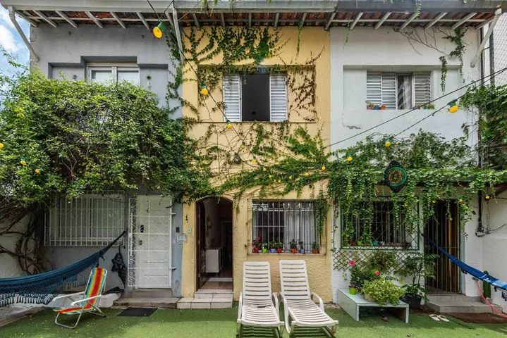 Casa de vacaciones para 10 personas, con vistas además de jardín y terraza - 1