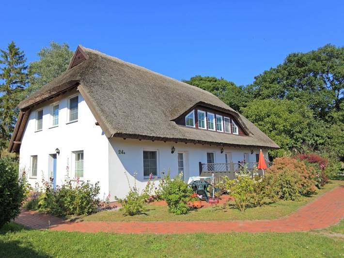 Ferienhaus für 2 Personen, mit Terrasse und Garten in Groß Zicker - 2