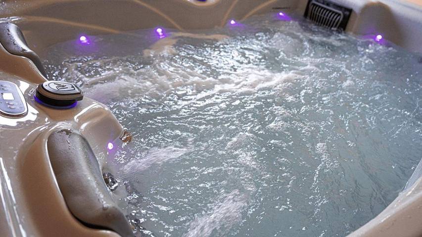 Villa pour 4 personnes, avec Jacuzzi et Terrasse ainsi que Sauna et Vue à Tournai - 3