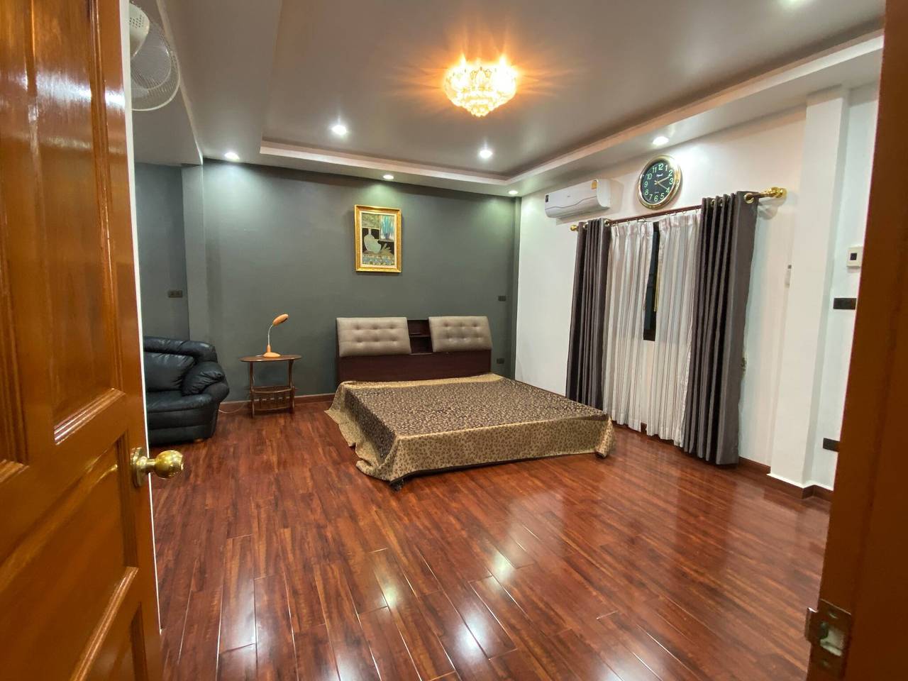 Belle maison de plain-pied de 2 étages récemment rénovée in Bangkok, Thailande