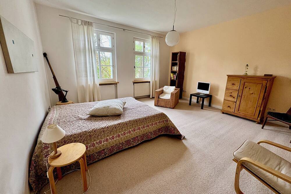 Ganze Wohnung, Großzügige Ferienwohnung im Herrenhaus Carolinenhof, Mecklenburgische Seenplatte in Wokuhl-Dabelow, Mecklenburg-Strelitz