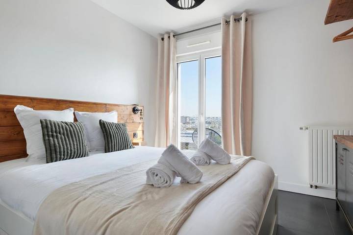 Gîte pour 4 personnes, avec terrasse et vue, animaux acceptés dans Les Machines de l’île - 3