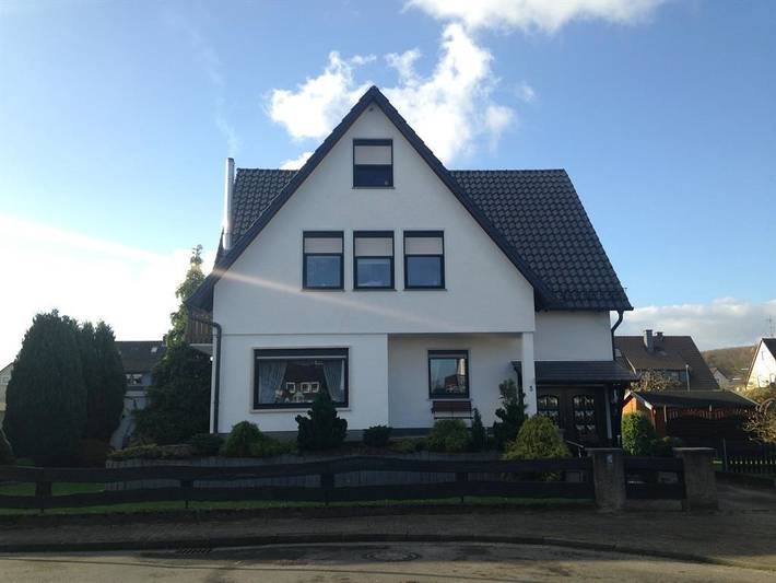 Ferienwohnung für 4 Personen, mit Balkon und Terrasse im Weserbergland - 2