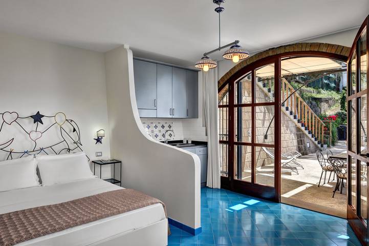 Maison de vacances pour 2 personnes avec terrasse in Massa Lubrense, Sorrento Coast