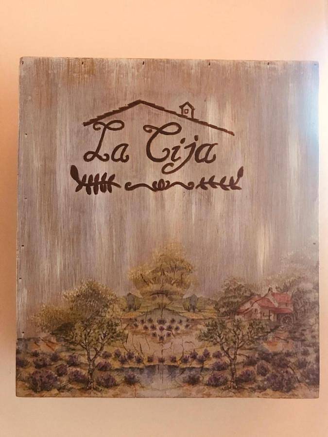 Casa de vacaciones para 9 personas, con terraza, Se admiten mascotas en Comarca de Ávila - 3