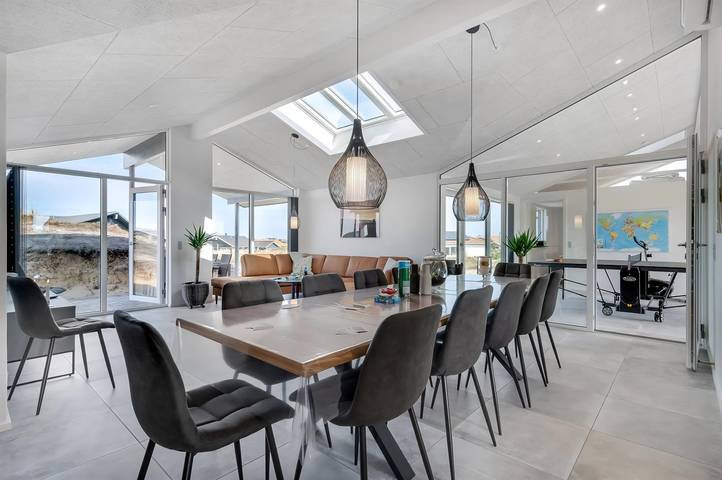 Ferienhaus für 12 Personen, mit Whirlpool und Terrasse sowie Sauna in Klitmøller - 3