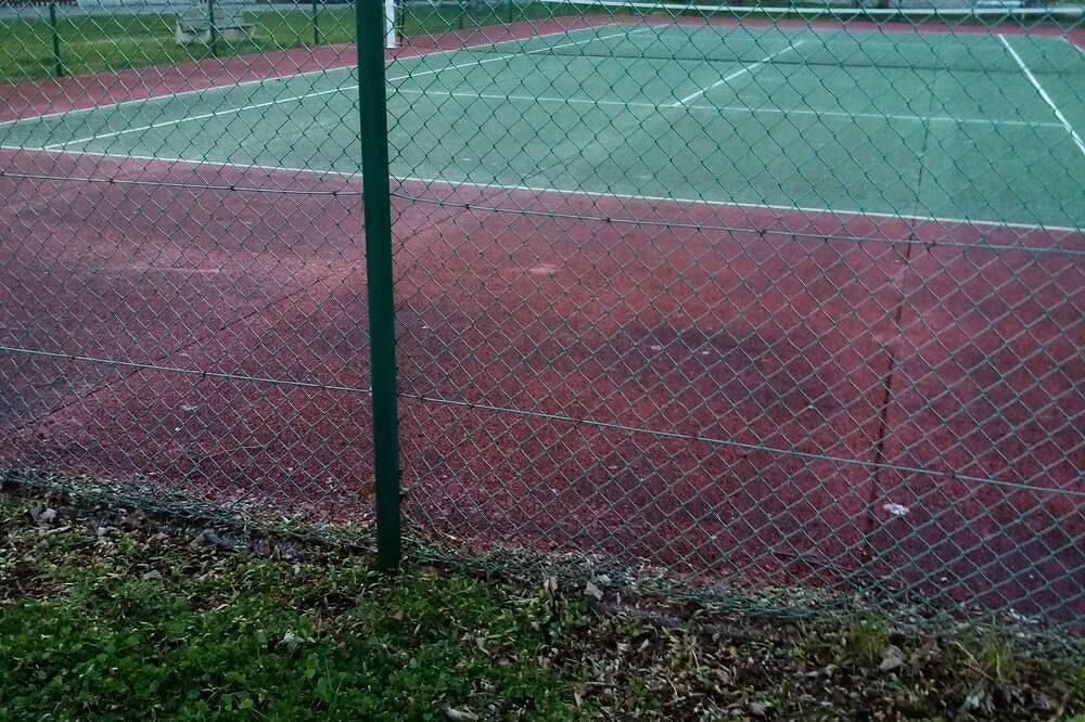 Charming 3-star rated house for a perfect vacation in Sainte Cécile Plage, Camiers