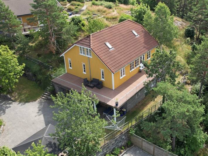 Ferienhaus für 8 Personen, mit Terrasse und Garten in Süd-Norwegen