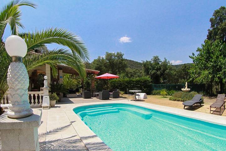 Casa rural para 8 personas, con terraza y jardín en Santa Cristina de Aro - 4