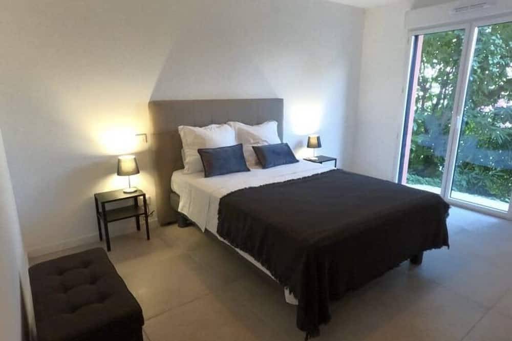 Villa Charme: 4 Chambres av Parking, Climatisation et Piscine. Animaux Acceptés in La Turbie, Nice region