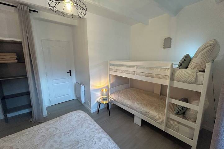 Location de vacances pour 11 personnes à Saint-Hilaire-des-Loges - 3